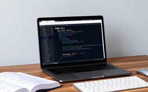 HTML5斜字体怎么设置？CSS中斜体字体的写法